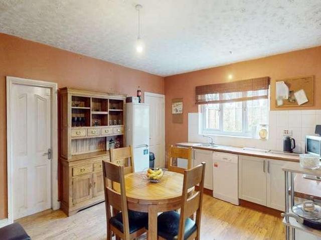 House for sale in Daisy Hill, Lee Bank