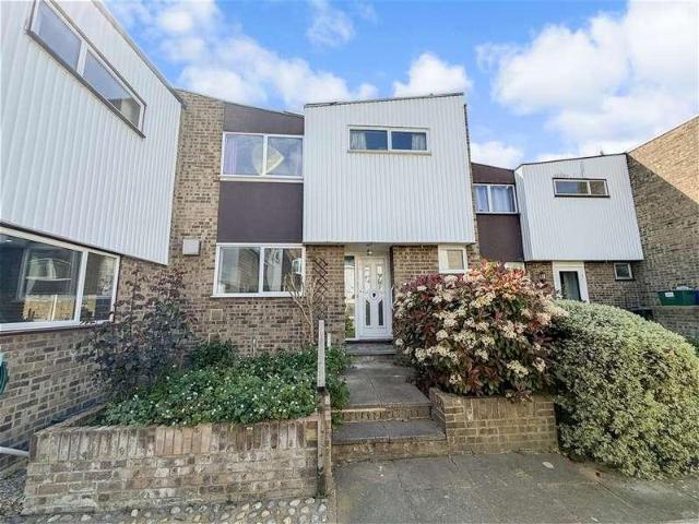 House for sale in London Borough of Croydon, Greater London