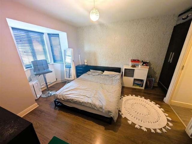 House for sale in Oldbury, Quinton