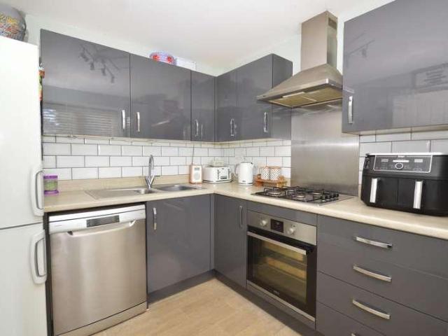 House for sale in Folkestone, Seabrook