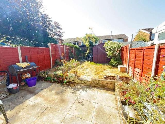 House for sale in Marsh Farm, Luton