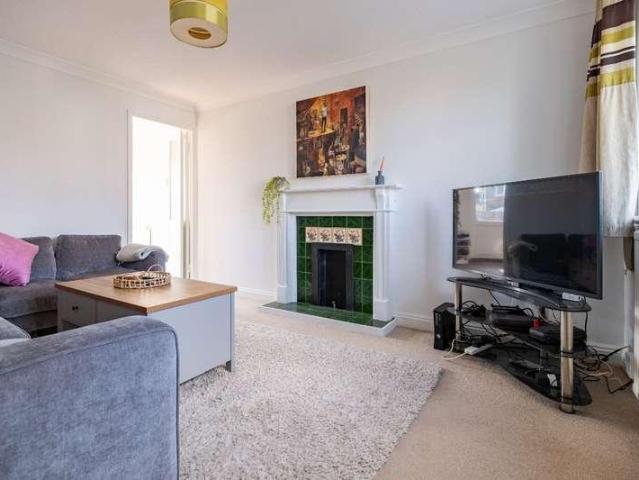 House for sale in Olney