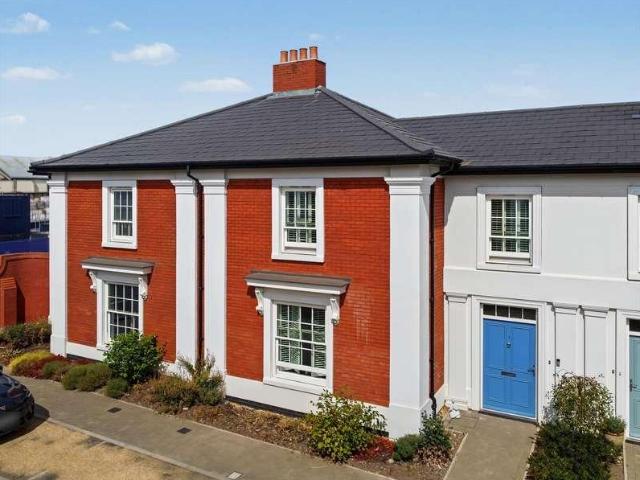 House for sale in Attenborough, East Midlands