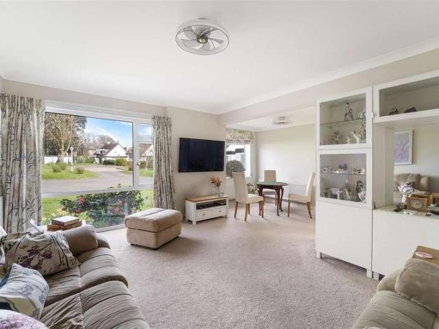 House for sale in Red Hill, Surrey