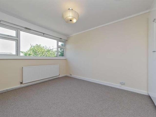 House for sale in Five Acres, Hertfordshire