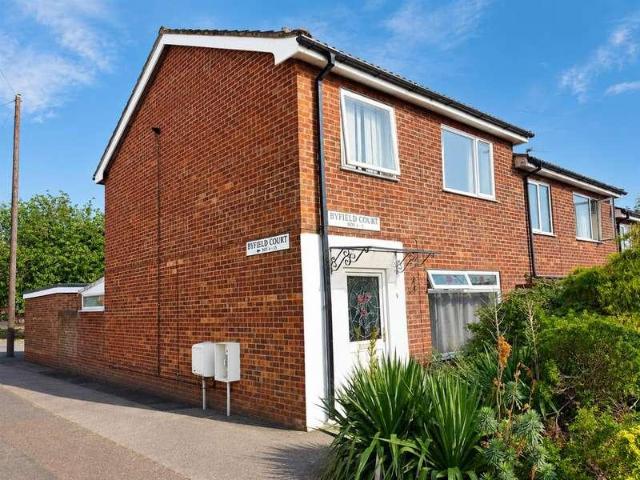 House for sale in New Catton, East Bank