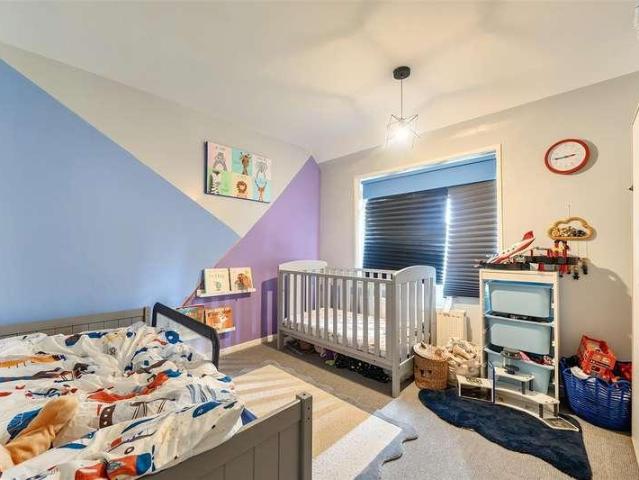House for sale in Broadfields, Greater London