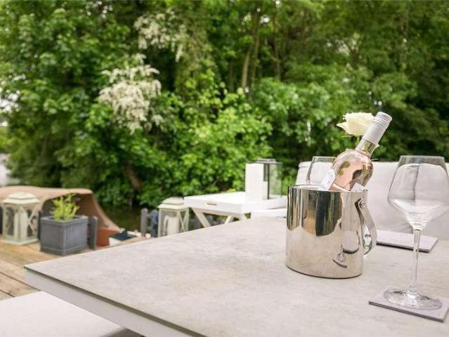 House for sale in Teddington, Hampton Wick