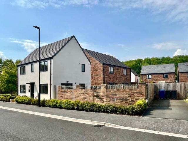 House for sale in Lakeside, South Yorkshire