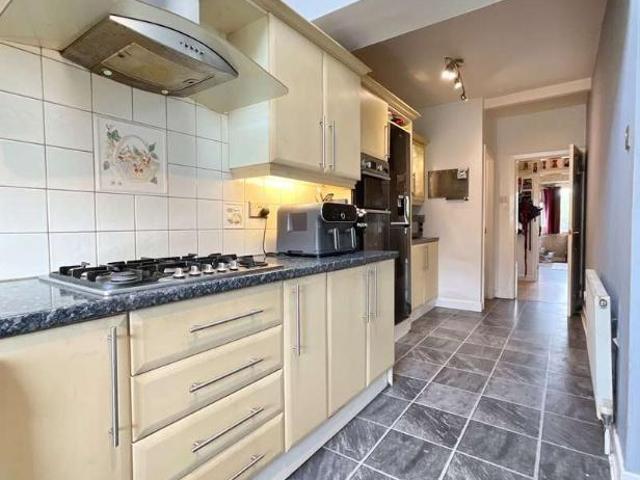 House for sale in Marshside, Southport