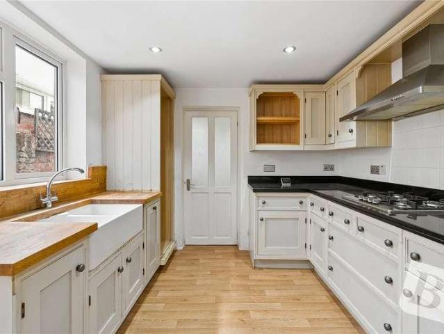 House for sale in Greater London