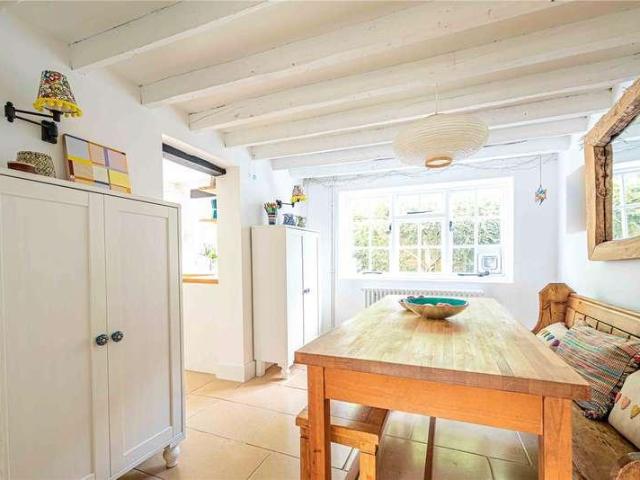 House for sale in Hogpits Bottom, Pouchen End