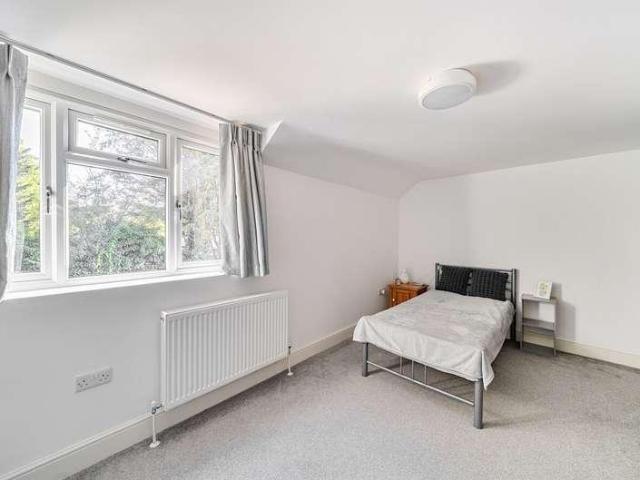 House for sale in The Slade, Oxfordshire