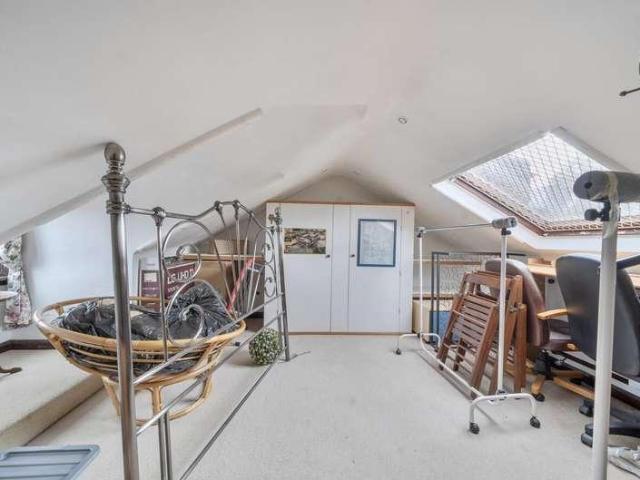 House for sale in Bushey, Bushey Heath