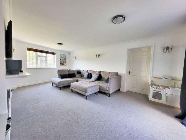 House for sale in Worthing, West Sussex