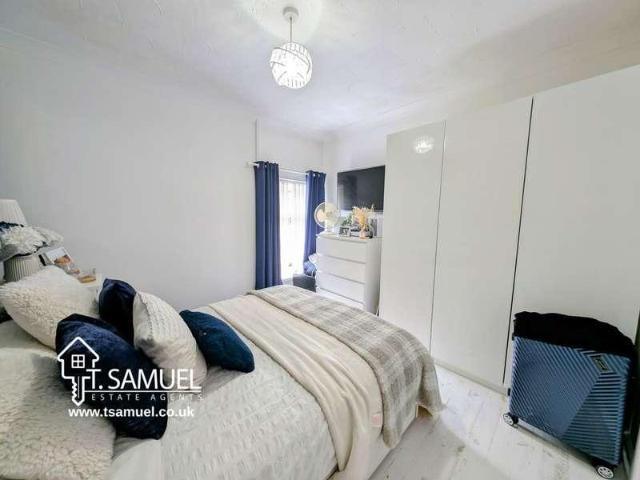 House for sale in Mid Glamorgan