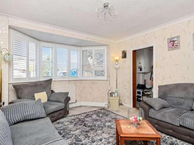 House for sale in Alton Barnes, Essex