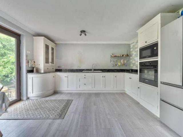 House for sale in Brentingby, Leicestershire