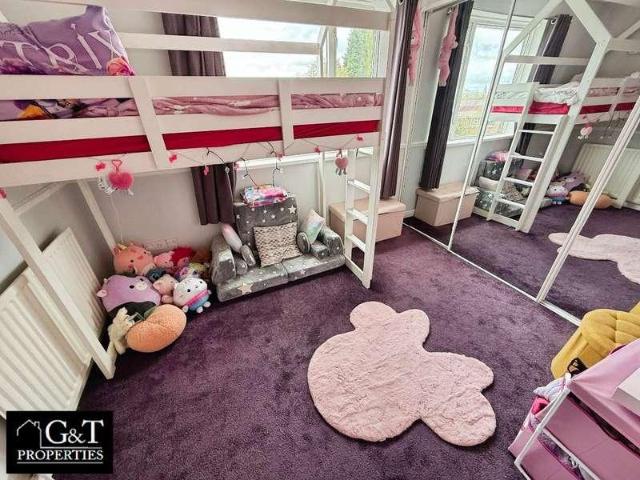 House for sale in Kingswinford, West Midlands