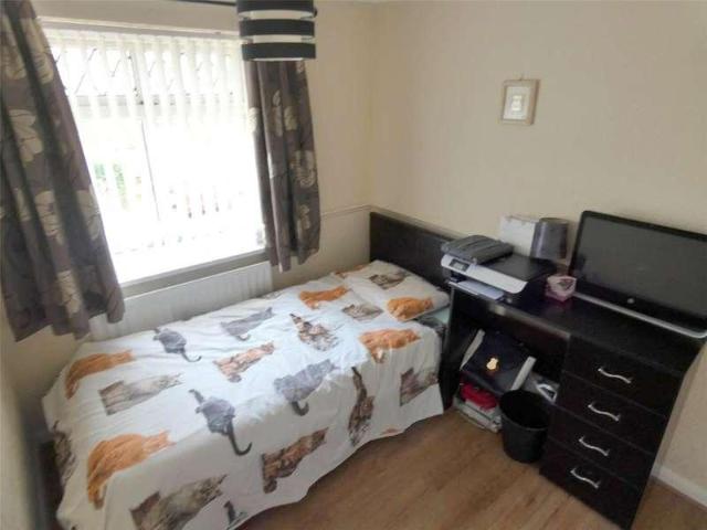 House for sale in Potters Corner, East Midlands