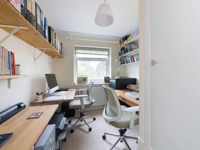 House for sale in Caldecott, Dromore