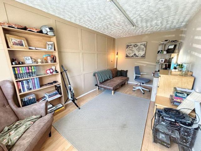 House for sale in Bryncethin, Wales