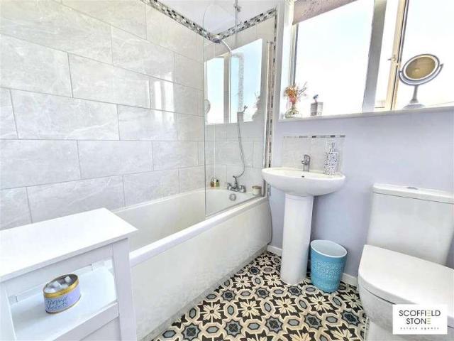 House for sale in Egginton, East Midlands