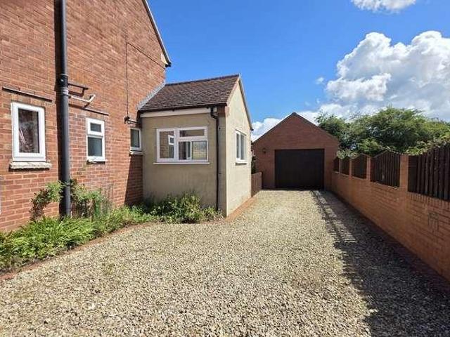 House for sale in Alderminster, Warwickshire