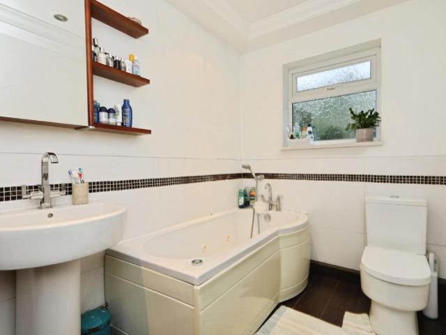 House for sale in Norton Lees, South Yorkshire