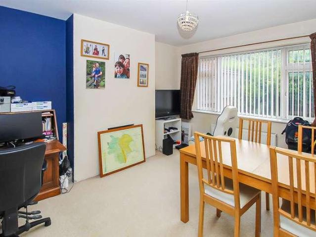 House for sale in Wakefield, Lupset