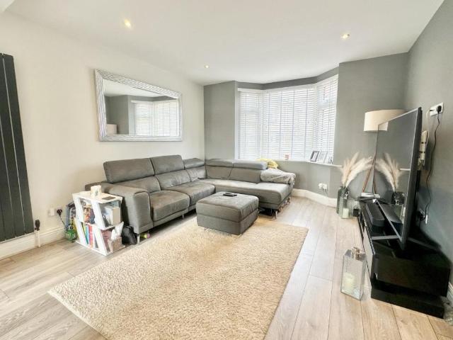 House for sale in Talbot Village, Bournemouth