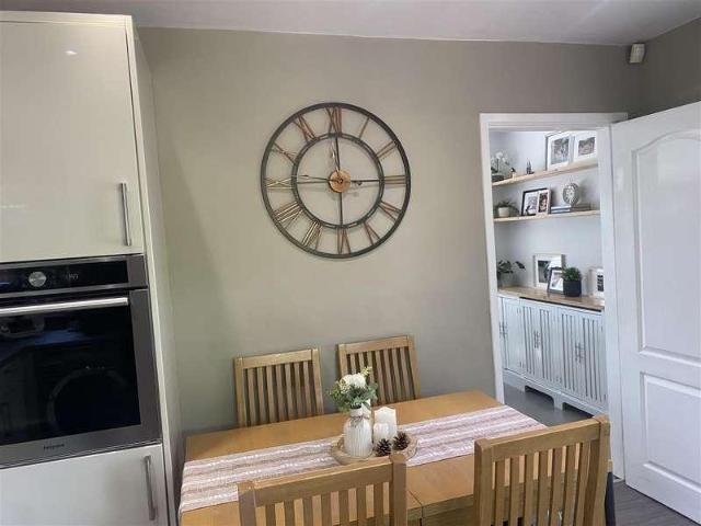 House for sale in Churwell, West Yorkshire