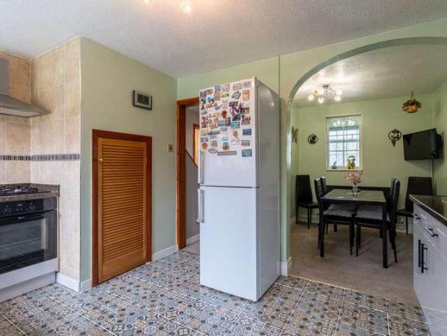 House for sale in Singlewell, Hamerton