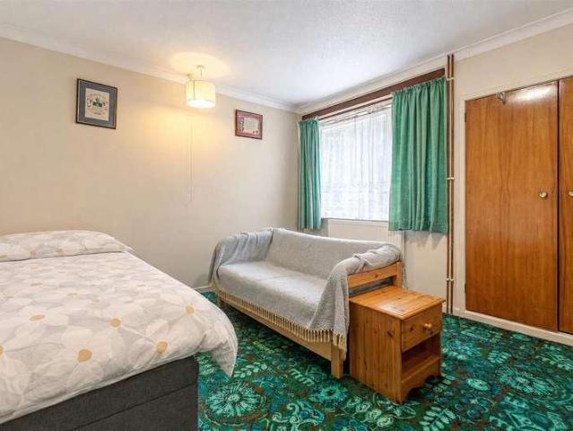 House for sale in Elmfield, Leicestershire