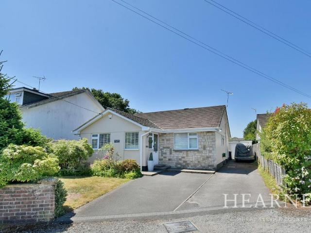 House for sale in Tricketts Cross, Ferndown