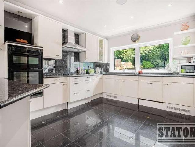 House for sale in South Mimms and Ridge, South Mimms