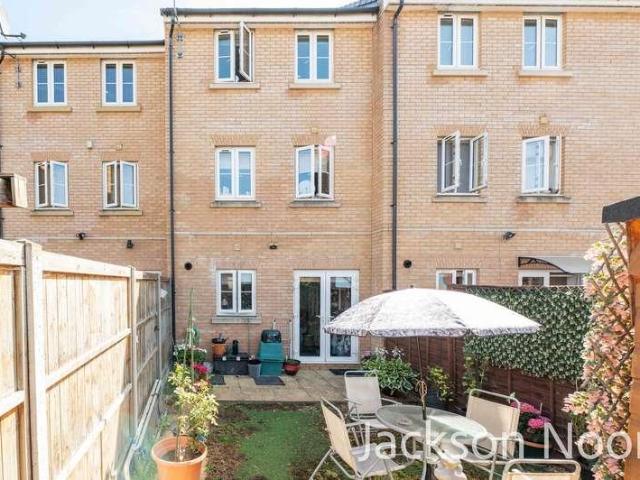 House for sale in West Ewell, Ewell