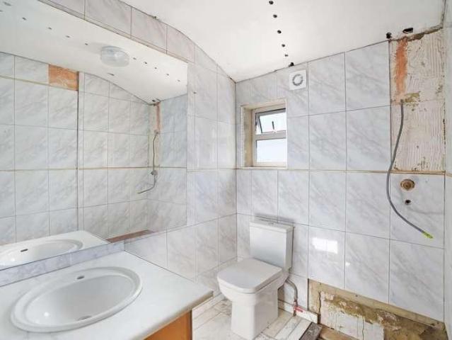 House for sale in Loughborough Junction, Greater London