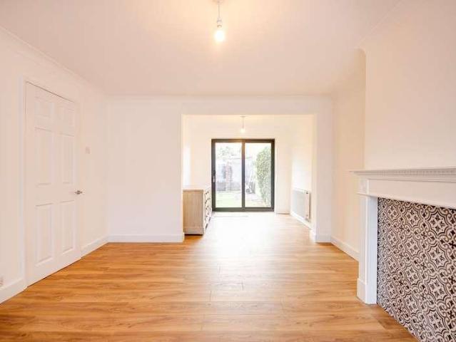 House for sale in Freezywater, Greater London