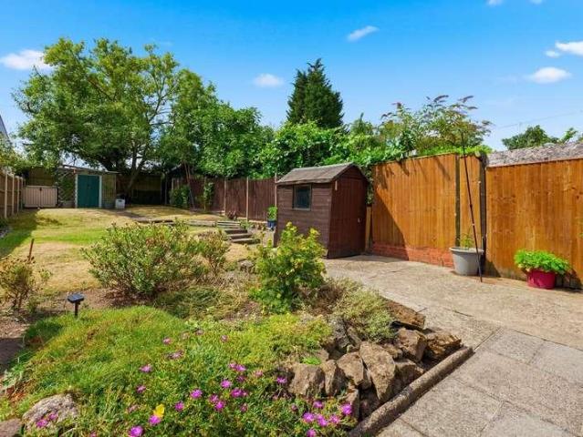 House for sale in Gedling, East Midlands