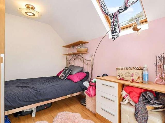 House for sale in Gawthorpe, West Yorkshire