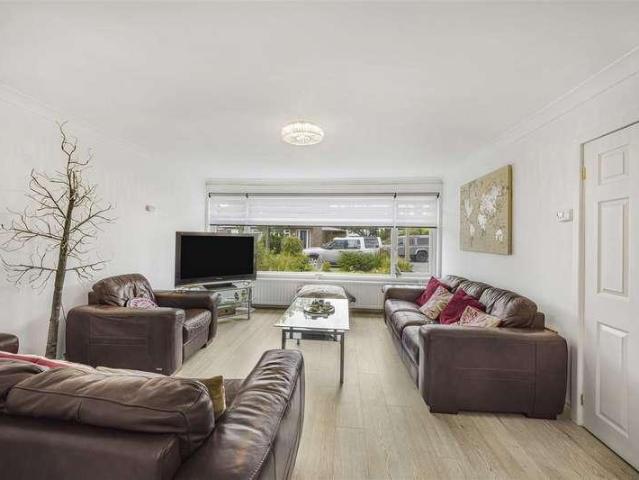 House for sale in Cheadle Hulme, Greater Manchester