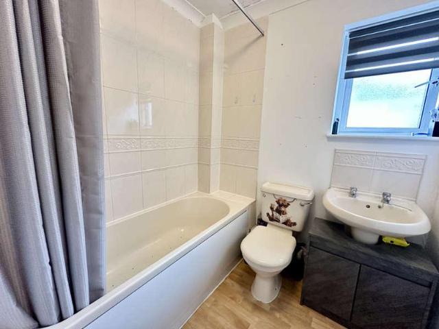 House for sale in Derby, Kentisbury
