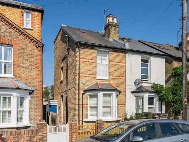 House for sale in Norbiton, Greater London