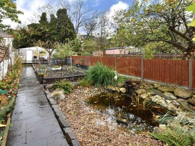 House for sale in Bell Green, Greater London