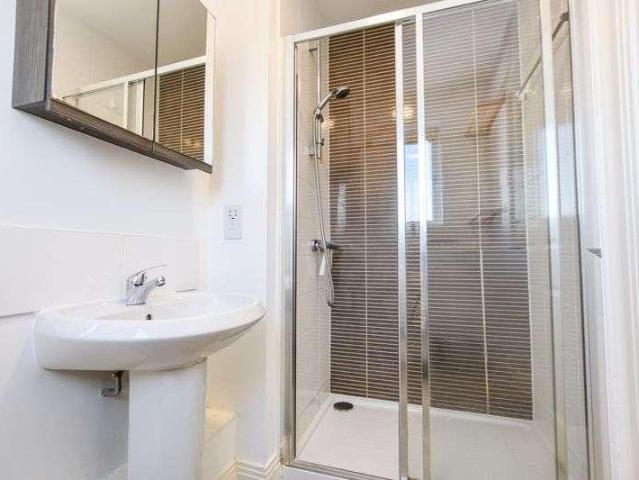 House for sale in Hampton Hargate, Peterborough