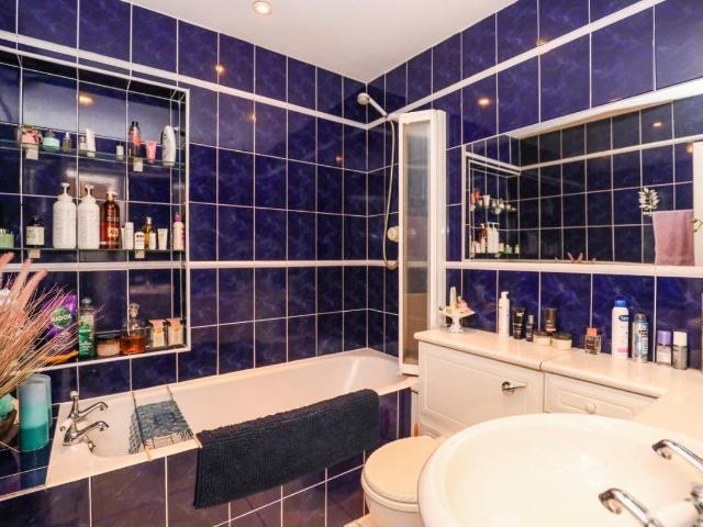 House for sale in Duchy, Harrogate