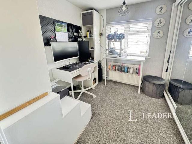 House for sale in Potters Corner, East Midlands