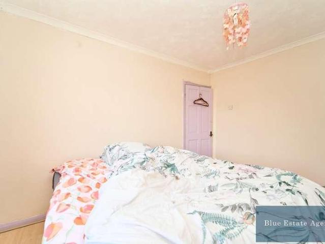 House for sale in London Borough of Hounslow, Heston