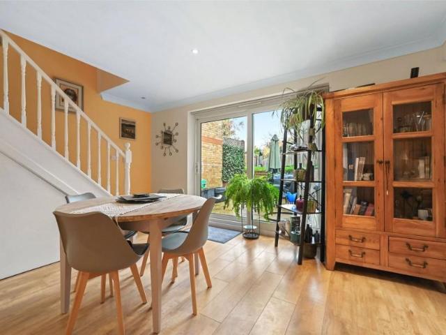 House for sale in Old Harlow, Harlow
